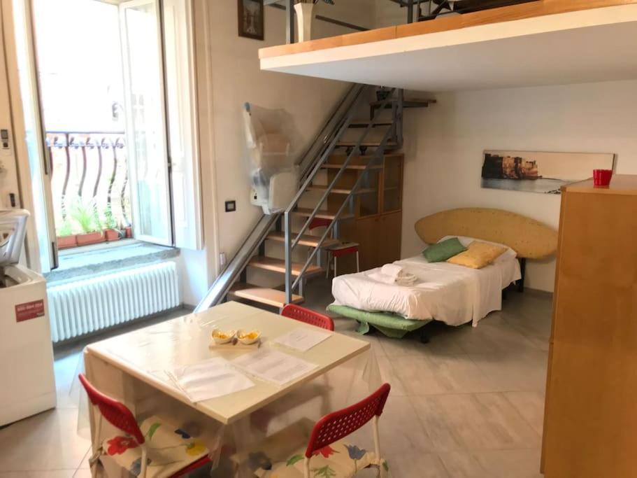 Casa Vacanza Trinita 나폴리 외부 사진